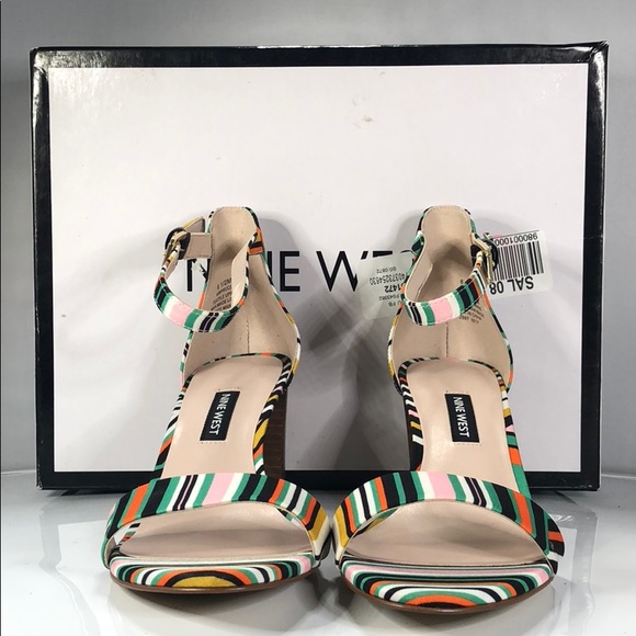 [167] Nine West Sandals White Floral  6.5 M - Picture 5 of 8